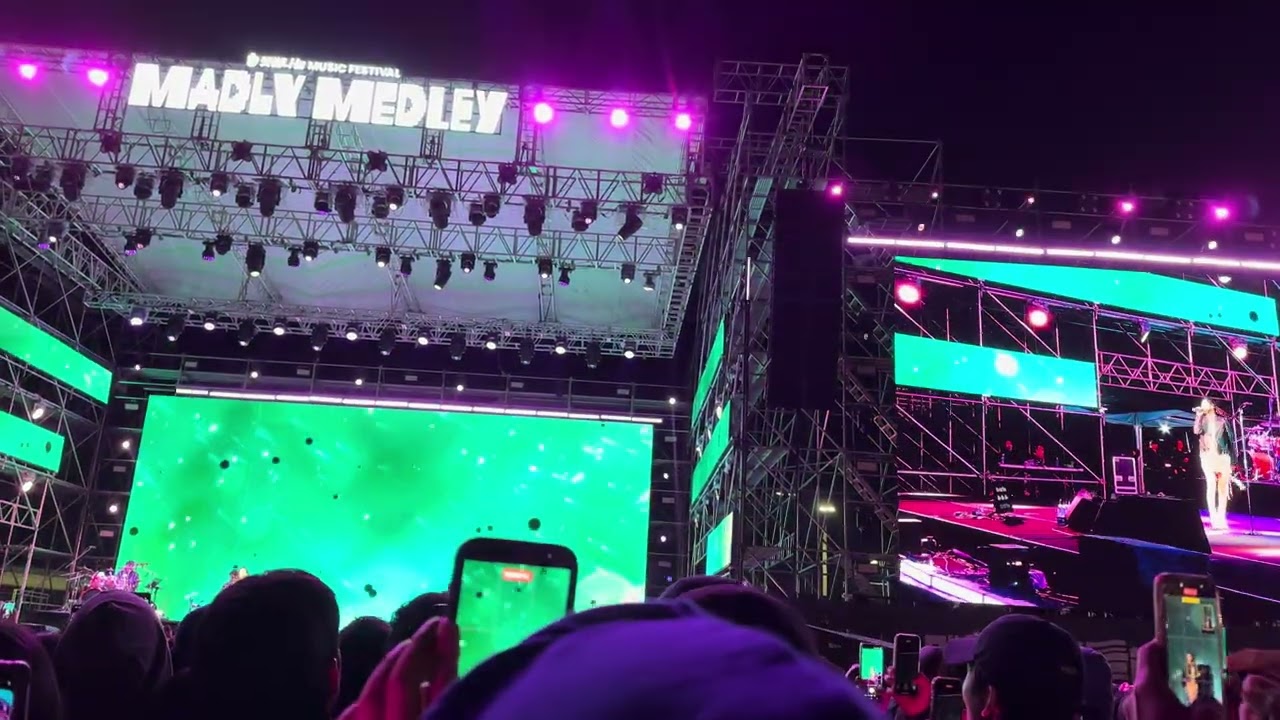 MADLY MEDLEY 2025 - TAEYEON live 