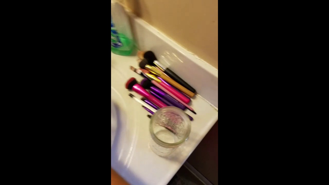 Senegence brush cleaner YouTube