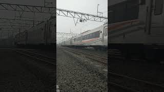 KA SAWUNGGALIH TUJUAN KUTOARJO MELINTAS JPL 81 BEKASI (23/5/26)
