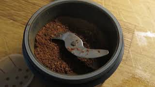 Grinding Cinnamon with a Blender- #CB99videos Carla&#39;s Kitchen #grindingcinnamon #cinnamon #cooking