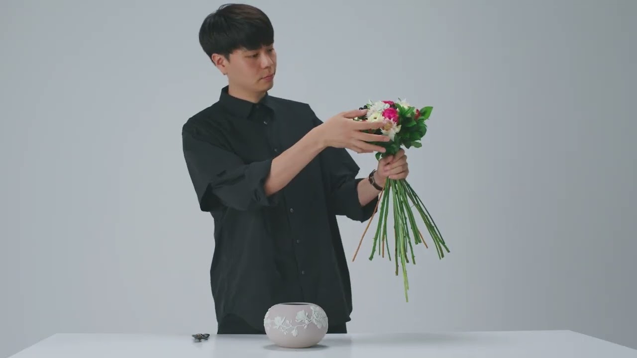 Art of Flowers 季節の花を自宅に飾り、生活にアートを|WEDGWOOD公式