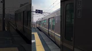 【良いモーター音】223系加速　彦根駅 #jr #普通 #乗降 #鉄道 #train #回送 #automobile #excel #223系1000番台 #223系 #新快速 #滋賀県