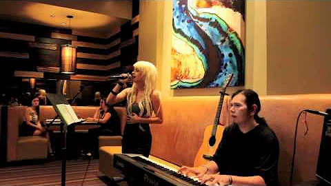 Bad Romance cover, Traci Hines live at The Bluewat...