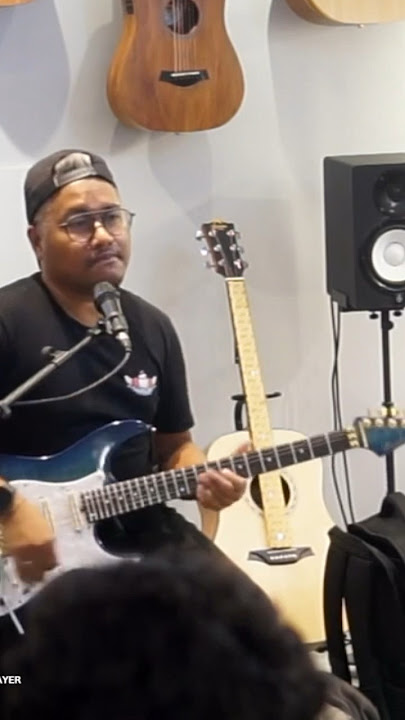 Andre Dinuth saat take gitar lagu 'Panah Asmara' #kitharraguitarshop #shorts