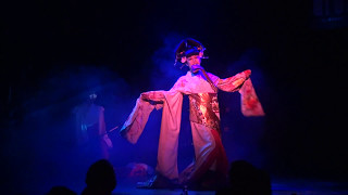 KAORU :  Geisha Burlesque Performance / 花魁バーレスク＆ファイヤーダンス in NY