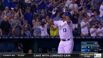 NYY@KC: Perez crushes a two-run homer to center field