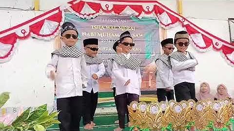 LUCUNYA!!! Tari Kreasi Seni Islam LAGU abatasa WALI ( musolah al-barokah jakarta barat)