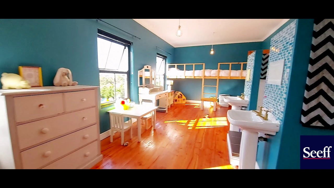 4 Bedroom House For Sale in Aurora, Durbanville, Cape Town