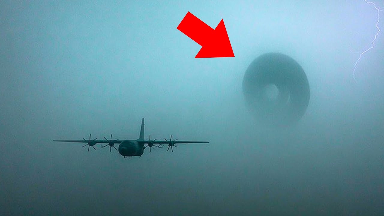 Unsolved Aircraft Crew Experiences Found in Declassified Air Force Transcripts