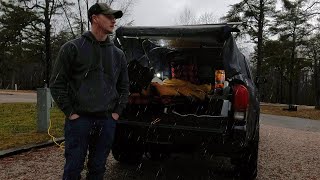 Truck Camping in RAIN with Canvas Softopper screenshot 2