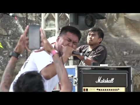 Putar Hell or High Water - Deadly Weapon