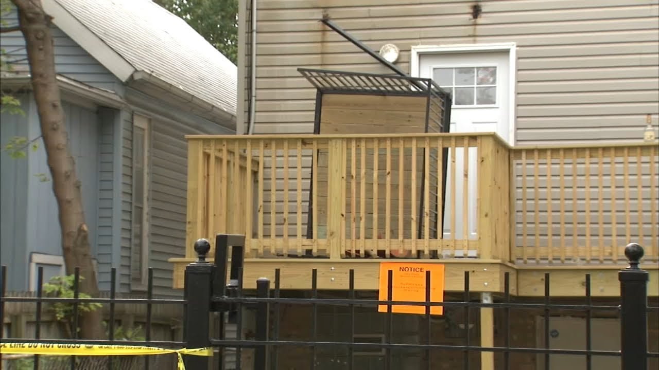 Logan Square porch collapse injures multiple people - YouTube