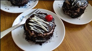 #staysafe #lockdowncakerecipe #lockdownrecipe #lockdownrecipes hey
foodies today i m sharing easy eggless mini chocolate cakes subscribe
to our channel for e...