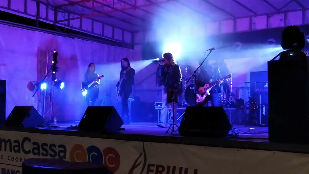 VENUSIA  LIVE  AT FESTA DEL VINO🍷 2025  _  BERTIOLO  !!!  🤘🇮🇹🥁❤💪