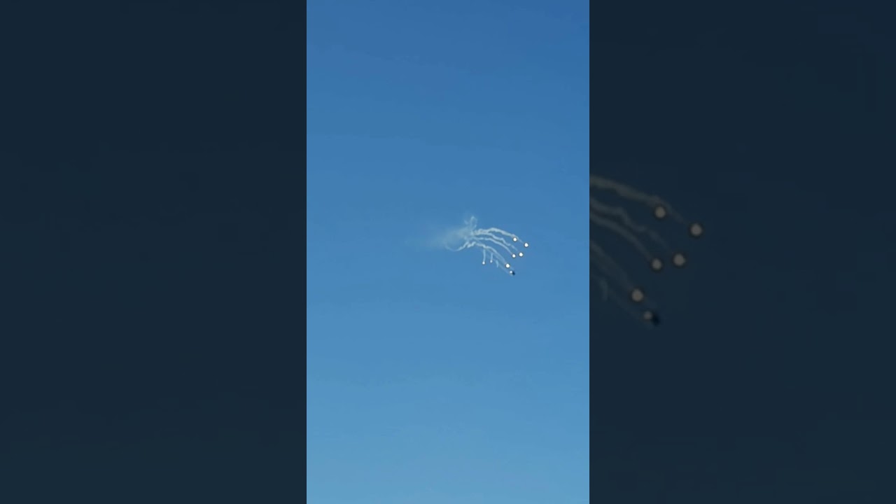 F-16 Deploying flares @ Athens Flying Week 2022