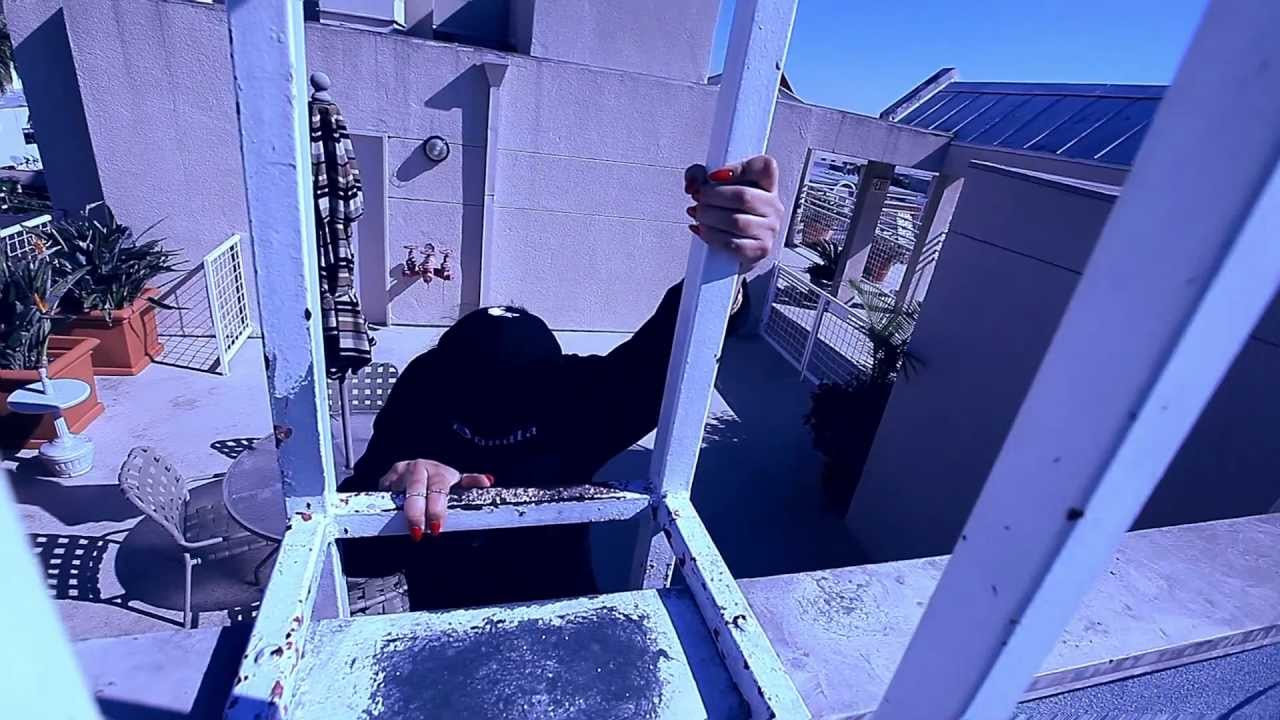 Frenchkind - Bonjour 2