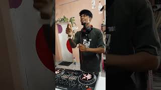 Thanimai Kathalan EDM - Dj Reetus #dj #remix #treanding #shorts #music #djremix #love #song