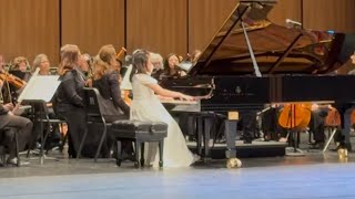 Jenna Tran plays Mendelssohn Piano Concerto No. 1 in G minor Mvt 3