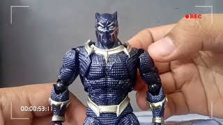 Review singkat Bootleg Revoltech Marvel Black Panther K.O