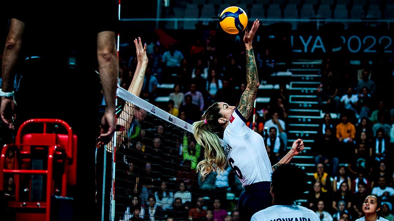 One of the Greatest Volleyball Players Legendary Thaísa Menezes