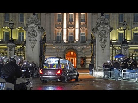 Vidéo: Quand le palais de Buckingham a-t-il été rénové pour la dernière fois ?