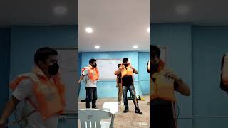 Basic Training-paano mag suot ng life jacket.         buhay marino.