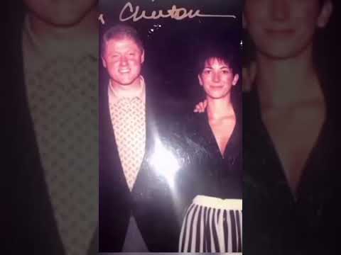 المرأة التي كانت تساعد جيفري ابستين الشرح في الوصف 