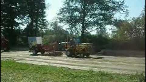 CUB CADET 106 PULLING