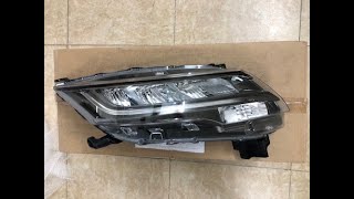 Đèn pha Phải Toyota Rush chính hãng 81130BZ630