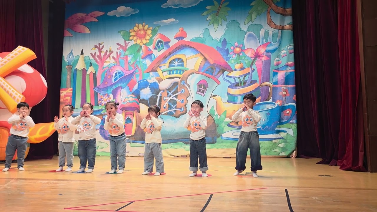 해피사랑 어린이집 발표회♡나래반 니모(영어율동)