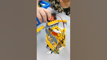 Walking Robot kids can build at home. try it out.#lego #imagination #microbit #STEM #stemeducation