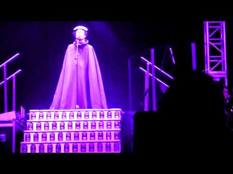 Eason's Moving On Stage 17 Los Angeles - 浮誇 Part 2