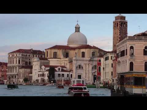Video: Mga Resorts Ng Italya