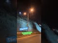 Тбилиси. На скоростном шоссе Чабуа Амирэджиби укрепляют скалу. Камнепад повредил проезжающие машины