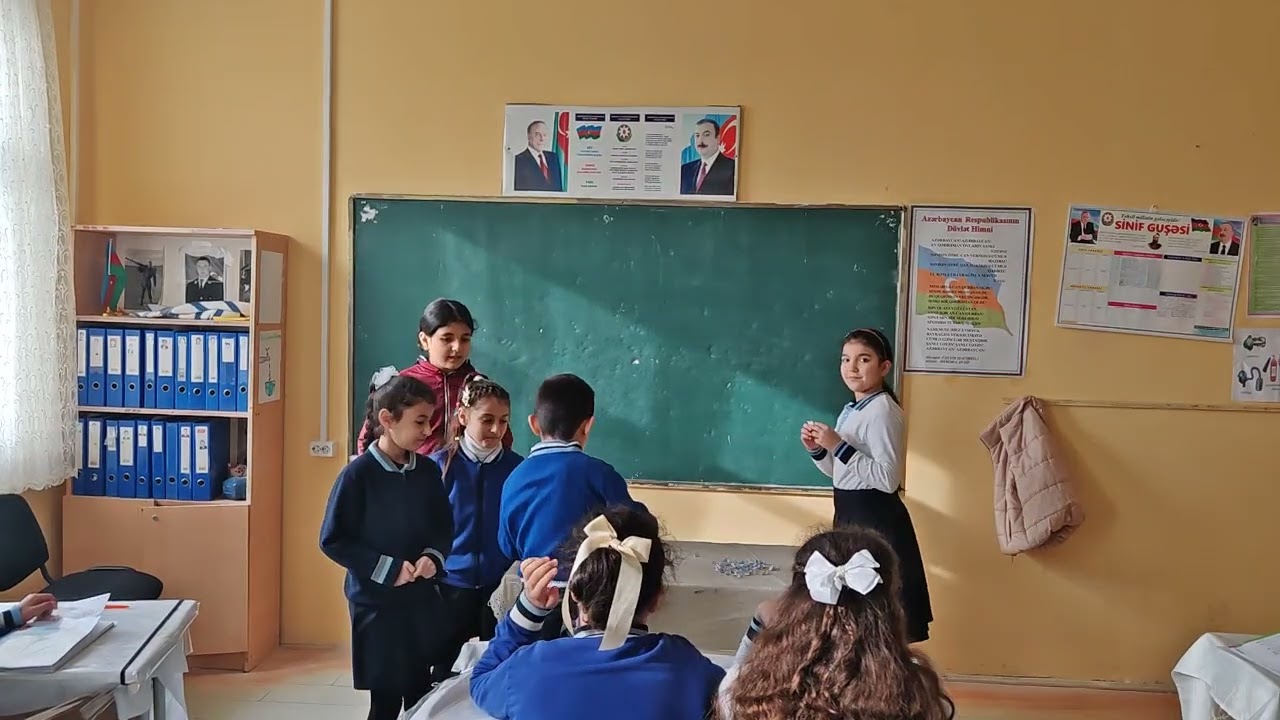 #Karusel üsulu. Uşaqlar həm üsul boyu aktiv olur, keçilənləri təkrar edir, həm də aktiv düşünürlər