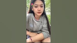 White gray empty clock