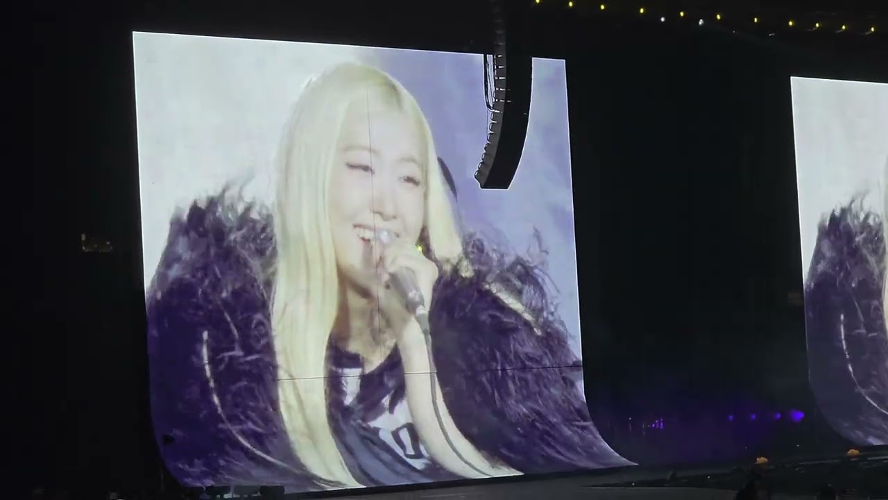 BLACKPINK (블랙핑크) ROSÉ (로제) - Intro + two years (Live Debut) | Deadline World Tour in NYC D1 250726