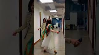 Najiba Faiz beautiful Pashto dance