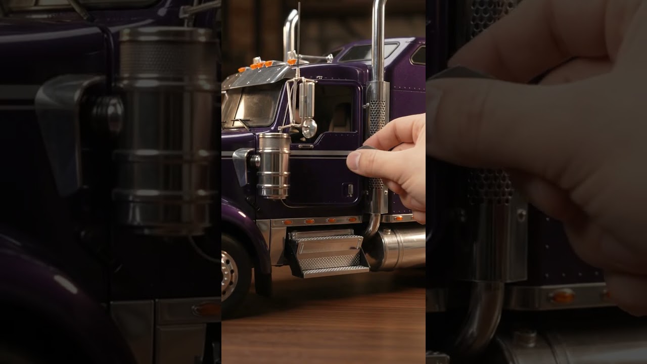 Unboxing a 1:18 Scale Kenworth Semi-Truck! - YouTube