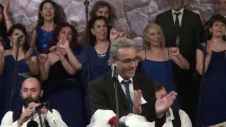 Hasan Hurustan - Yaban Gülümüsün Sarp Kayalarda