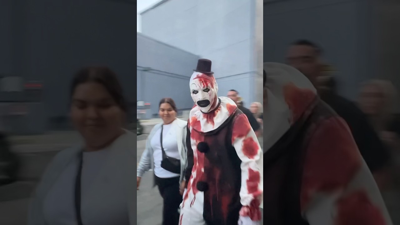 Art the clown at Halloween horror nights