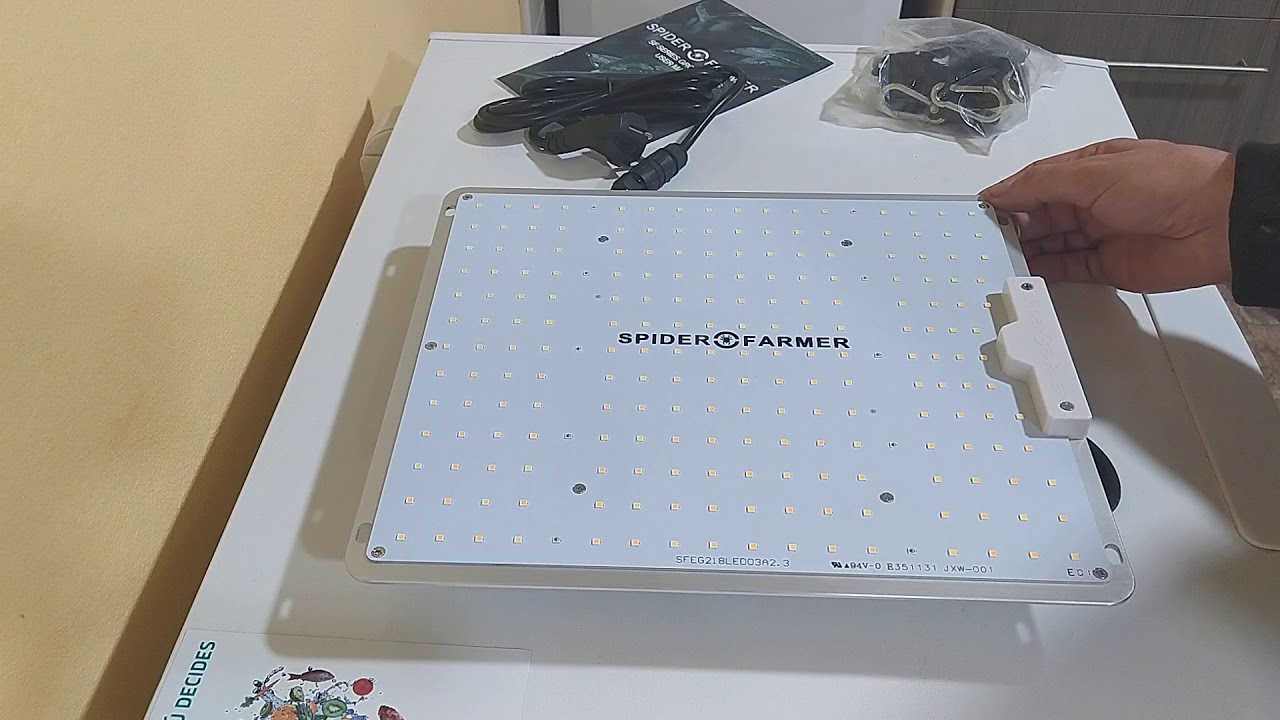 Micro cultivo ( unboxing Spider Farmer SF 1000 )