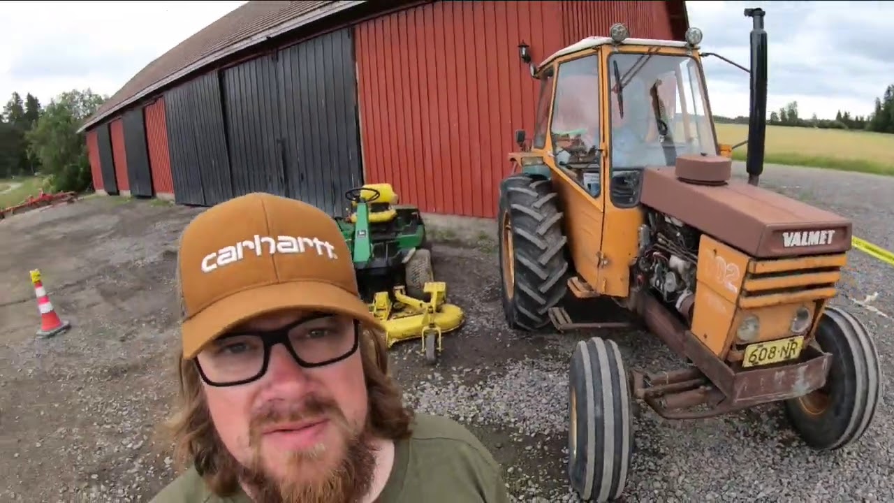 Haaralan tilan traktorit nyt ja vuodesta 2008