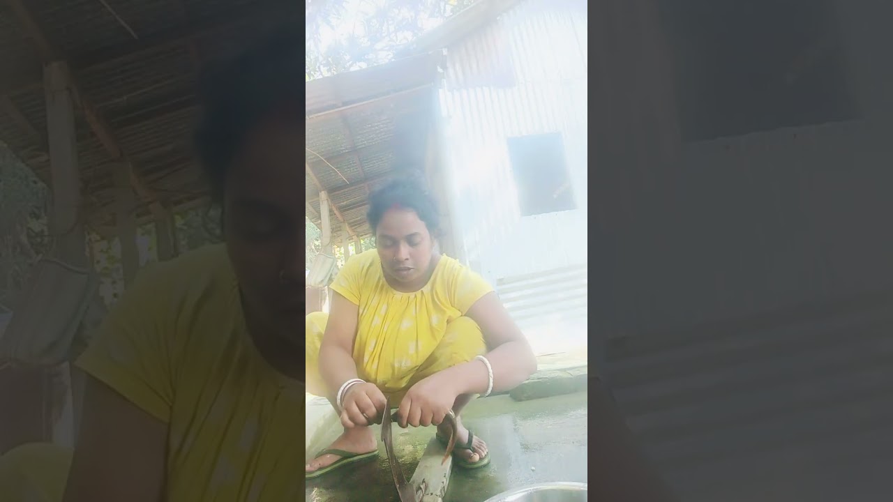 মাথাটা থেতলে গেছে 