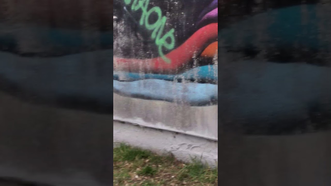 i-remember-that-one-day-a-kid-bumped-his-head-on-this-wall-youtube