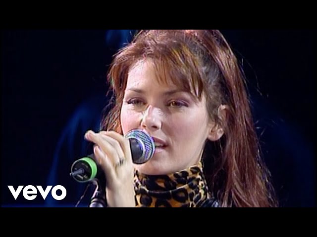 Shania Twain - You're Still The One (Live) class=