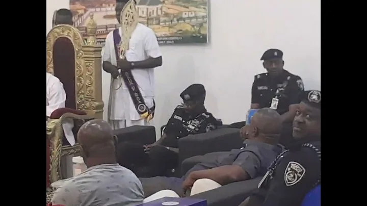 HIS ROYAL MAJESTY ASAGBA PROF. EPIPHANY AZINGE SAN. ADDRESSING THE IGP & MEMBERS OF THE CONGREGATION