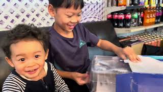 Air New Zealand Boeing 777 unboxing