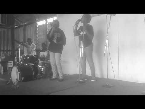 Najua hutaniacha by