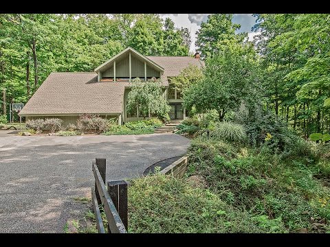 65 Stonewood Drive, Moreland Hills, OH home video tour